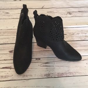Cloud Walkers Black Cut Out Booties